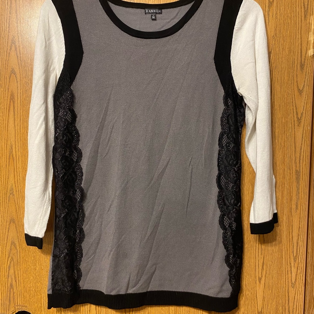Hannah sweater size Large